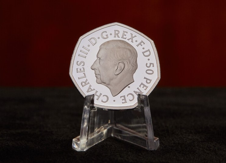 Кралският монетен двор представи нова серия от възпоменателни монети за